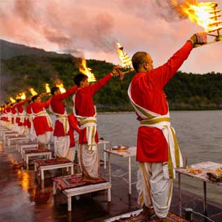 Hills & Ganges Tour Package